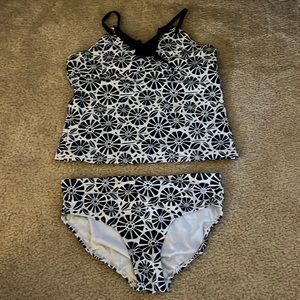 3 tankinis for young women